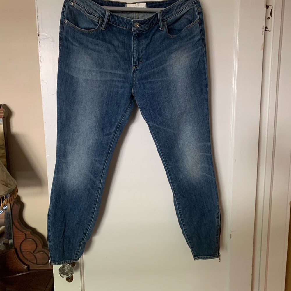 Paper Denim and Cloth Jeans Worn Less than 2 Times